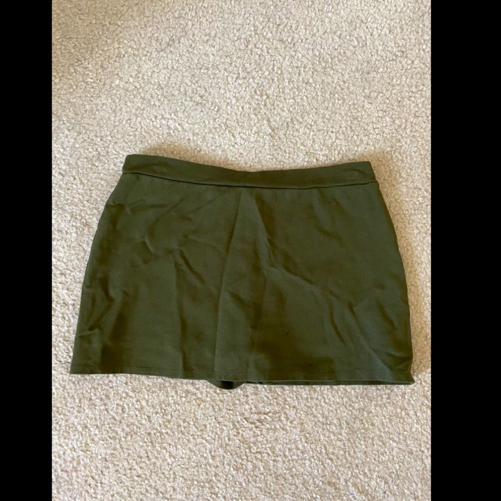 Olive Body con Skort